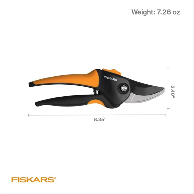 Fiskars Bypass Pruning Shears, Branch Cutter with 5/8" Cut Capacity, Garden Shears with Sharp Steel Blade, Rust Resistant, Ergonomic Pruners with Comfort Handle and Safety Lock, Gardening Hand Tools
