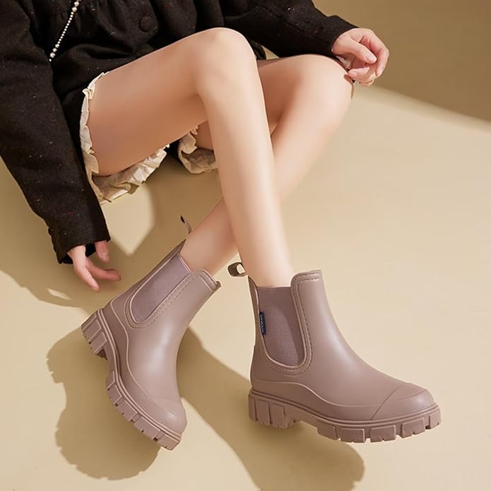 Short Rain Boots Women Waterproof Ankle Rainboots Fashion Chelsea Boots Non-Slip Garden Shoes for Outdoor Work Booties