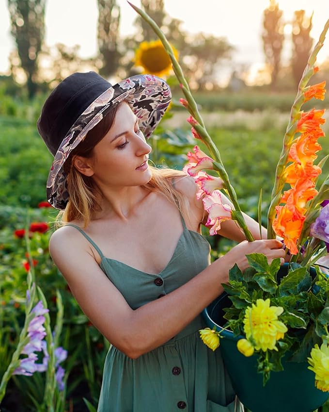 vidsel Womens Sun Hats Wide Brim Reversible Bucket Cotton Hat Packable Summer Travel Cap with Hat Clip,UV Protection