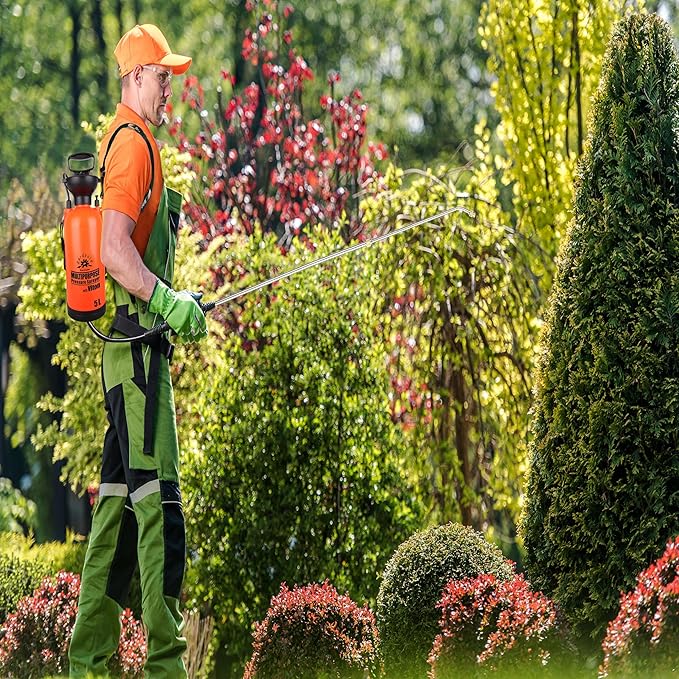 Pump Sprayer Upgraded Garden Sprayer Premium Viton Seals Telescopic Metal Lance & a Complete Set of Spare Parts Pumping Spray Bottle 5L for Watering Lawn Care & Home & Car Cleaning