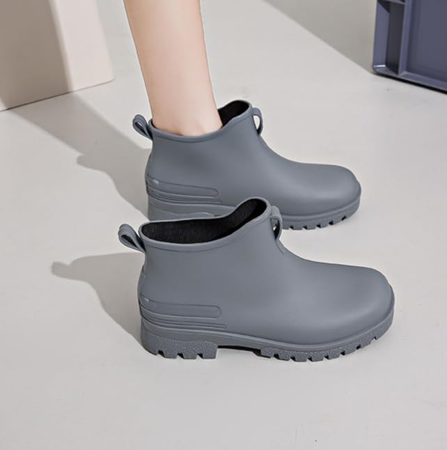 Women's Short Rain Boots Non-slip Wear-Resistant Short Boots Outdoor Work Garden Boots Fashionable Waterproof Ankle Rain Boots