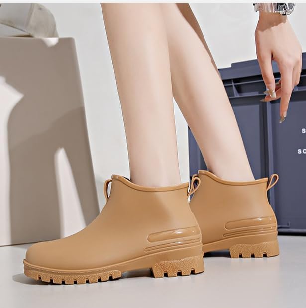 Women's Short Rain Boots Non-slip Wear-Resistant Short Boots Outdoor Work Garden Boots Fashionable Waterproof Ankle Rain Boots