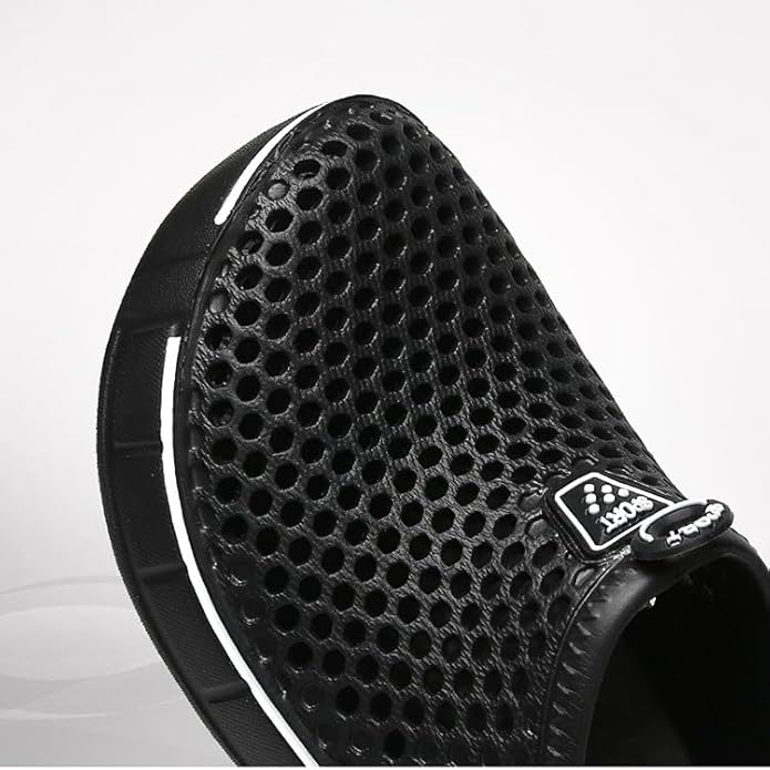 xsby Summer Breathable Mesh Sandals Beach Footwear Anti-Slip Garden Clog Shoes