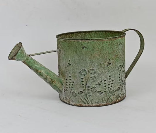Vintage Watering Can Rustic Farmhouse Metal Watering Pot Garden Decorative Planter for Home Patio Outdoor Wedding Party Decor (Distressed Green)