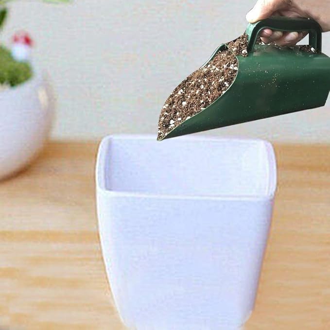 Garden Plastic Shovel, Garden Tool Bucket Shovel, Cultivation Bucket Scoop Sieve Multi Function Spoon Rush Potted Plant Wear Resistant Digging Tool for Flower, Vegetable, Plants Care (a)
