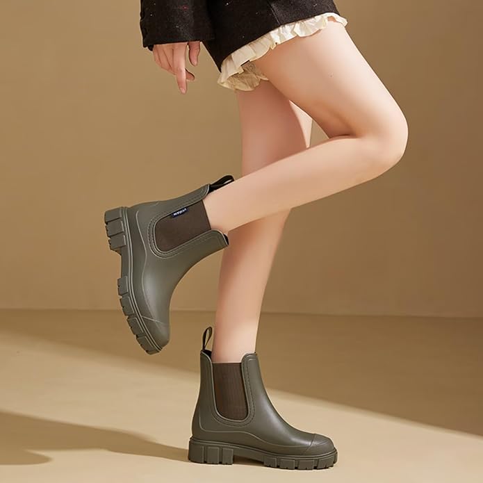 Short Rain Boots Women Waterproof Ankle Rainboots Fashion Chelsea Boots Non-Slip Garden Shoes for Outdoor Work Booties