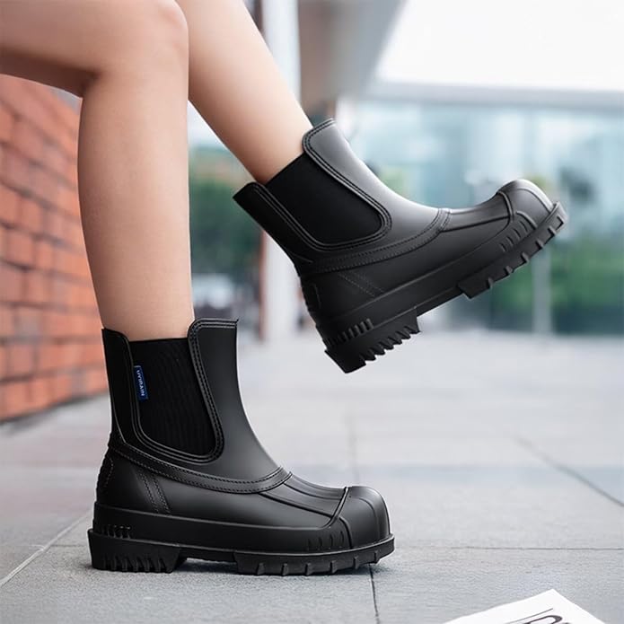 Short Rain Boots Women Waterproof Ankle Rainboots Fashion Chelsea Boots Non-Slip Garden Shoes for Outdoor Work Booties