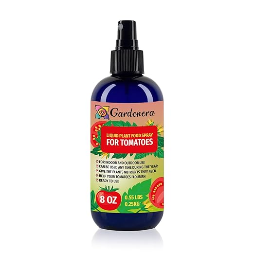 Professional Tomato Organic Superfood Spray Mist for Home Gardening | Micro-Fungi Enriched Fertilizer Mist for Healthy Leaves & Growth | 18 Key Vitamins & Minerals for Tomatoes - 8oz