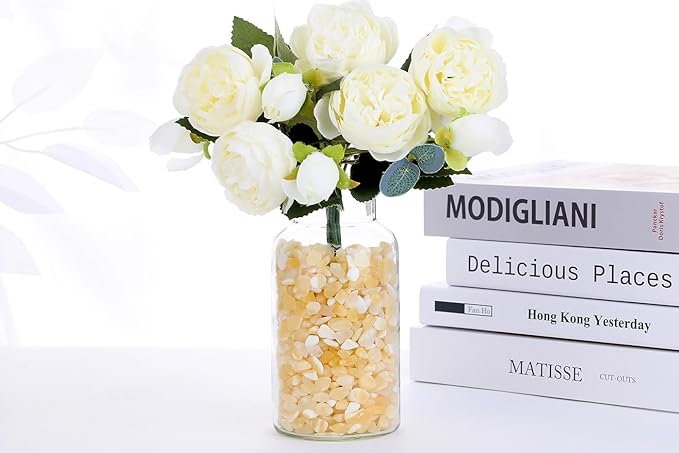 QINJIEJIE Yellow Jade Crystals Chips Natural Stone Gravel Bulk Crushed Rocks Pieces Polished Quartz Stone 0.55Lbs Decorative Fish Tank Pebbles Vase Filler Irregular Shaped Tumbled Gemstone for Home