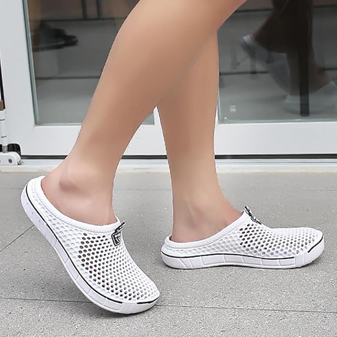 xsby Summer Breathable Mesh Sandals Beach Footwear Anti-Slip Garden Clog Shoes