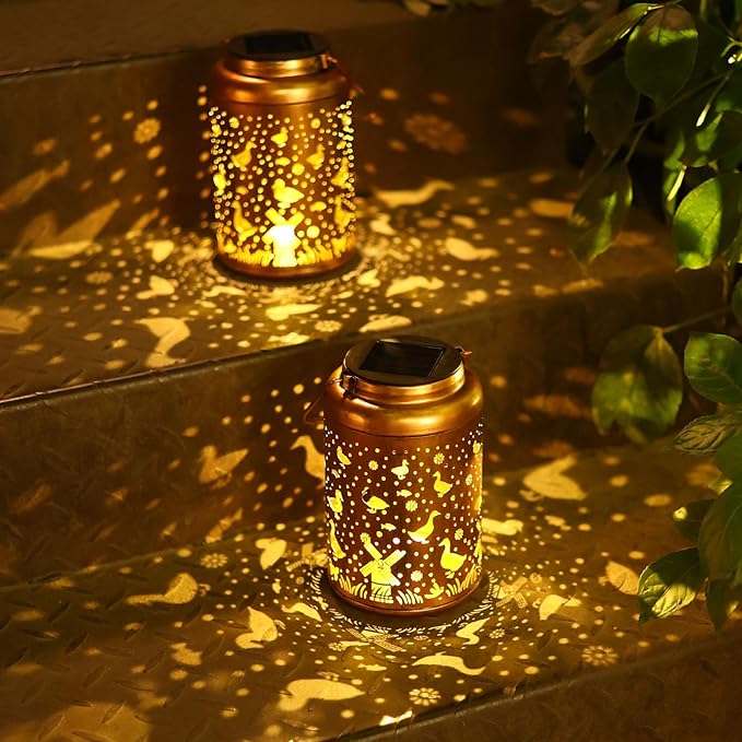 Duck Solar Lanterns Outdoor Waterproof Hanging Solar Lights Duck Garden Decor Gifts for Women Men Metal Lantern Decoration Outside for Yard, Patio, Backyard, Porch, Pathway, Lawn