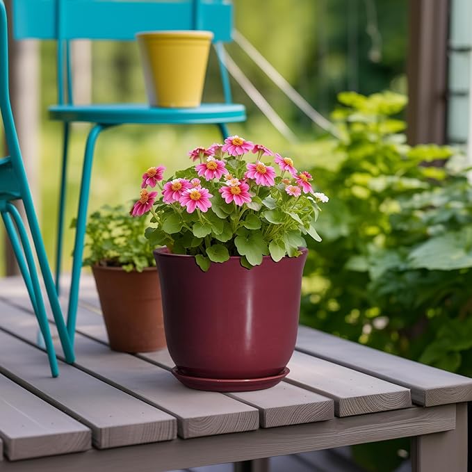 Ceramic Pots for Plants - 5.6 Inch Plant Pot for Indoor Outdoor, Round Succulent Orchid Pot with Drainage Hole and Saucer, Modern Small Planter, Window Office Desk Decor, Teacher Gifts, Red