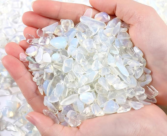 QINJIEJIE Opal Crystals Chips Natural Stone Gravel Bulk Crushed Rocks Pieces Polished Quartz Stone 0.55Lbs Decorative Fish Tank Pebbles Vase Filler Irregular Shaped Tumbled Gemstone for Home