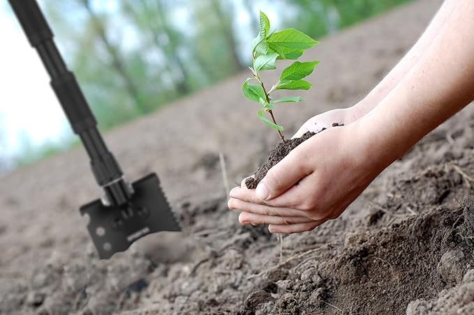 Mini Folding Camping Shovel, Lightweight Portable Small Tactical Survival Shovel, High Carbon Steel Military Shovel Entrenching Tool for Outdoor, Hiking, Digging, Backpacking, Car Emergency, Off Road