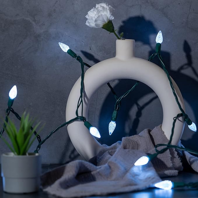 YULETIME Cool White One-Piece C6 Strawberry Christmas Lights 140 Count 71 Feet, 2 Sets 70 LED 35.5 ft High Waterproof UL Certified String Light (Cool White)