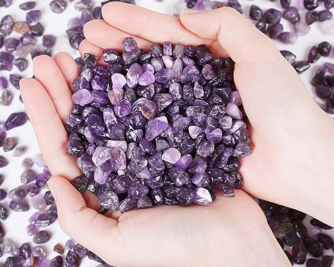 QINJIEJIE Amethyst Crystal Gravel Polished Rocks Chips Stones Pea Quartz 0.3-0.4" Tumbled Stone Crushed Natural Gem Gravel Home Decoration Small Pebbles Vase Filler Landscape Bottom Ornament 0.9lb