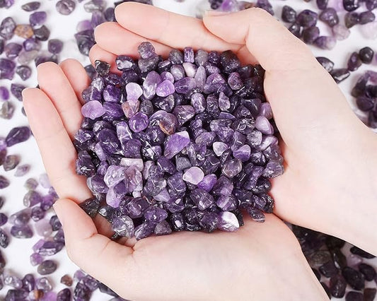 QINJIEJIE Amethyst Crystal Gravel Polished Rocks Chips Stones Pea Quartz 0.3-0.4" Tumbled Stone Crushed Natural Gem Gravel Home Decoration Small Pebbles Vase Filler Landscape Bottom Ornament 0.9lb