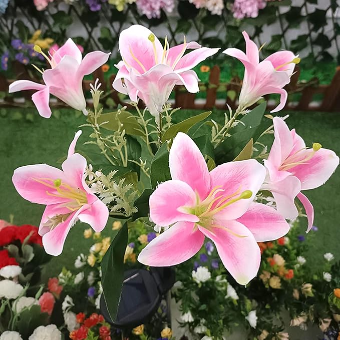 Garden Solar Lights Flowers, Automatic Lighting at Night, Waterproof Garden Decor for Yard Patio Pathway Lawn, Gardening Gifts for Women, Christmas Decoration, 7 Flowers (Lily - Pink, 1)
