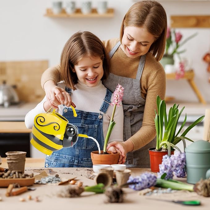 Metal Cute Bee Watering Can for Indoor/Outdoor Plants, Handmade Bee Watering Pot 1.8L 1/2 Gallon, Kids Novelty Decorative Watering Kettle Planter for Plants Succulent Flowers, Garden Decor