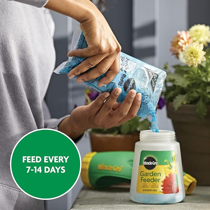 Miracle-Gro Water Soluble All Purpose Plant Food, Fertilizer for Indoor or Outdoor Flowers, Vegetables or Trees, 3 lbs.