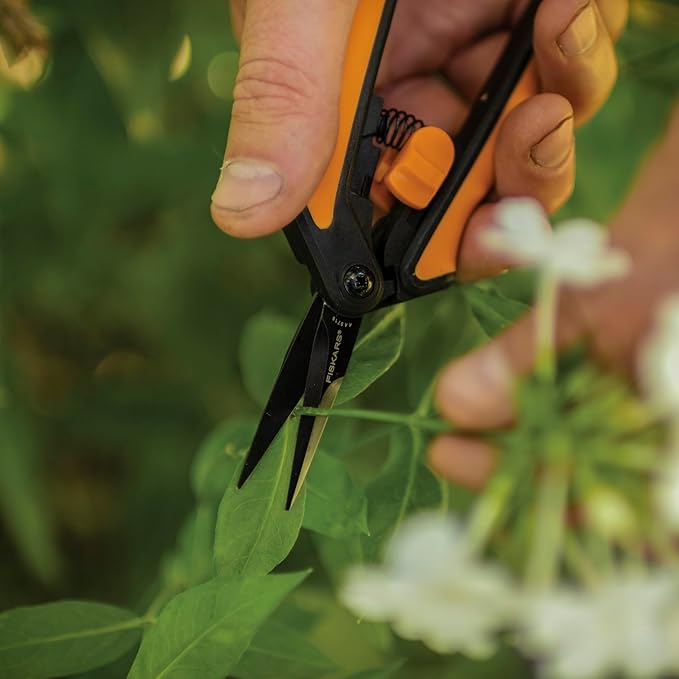 Fiskars 6" Pruning Scissors (2-Pack) for Flowers, Buds, Weeds and Small Plants, Garden Snips with Resin Resistant Nonstick Stainless Steel Blades, Gardening Trimmers with Comfortable Handle
