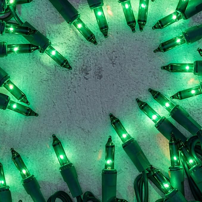 YULETIME 200 Green Christmas Lights, Pack of 2 Strands of 21 ft 100 Count UL Certified Incandescent Mini String Light (Green - Green Wire)