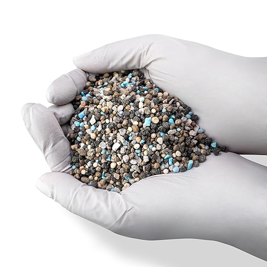 Gardenera All Purpose Garden Fertilizer (6-6-6) - Enhance The Health and Resilience of Your Plants - 4 QUARTS