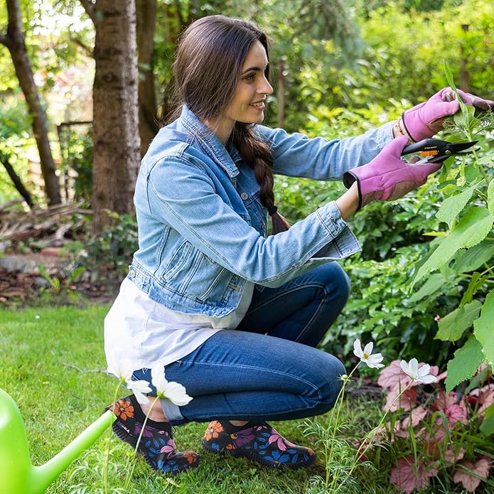 HISEA Waterproof Garden Shoes for Women Neoprene Slip-On Rubber Rain Footwear Short Ankle Booties