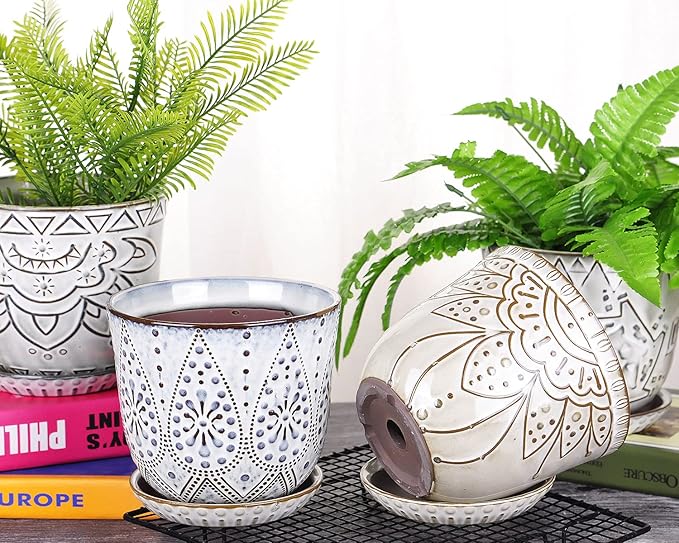 VanEnjoy 5.9 inch Round Bohemian Style Ceramic Planter, Geometry Engrave Off White Brown Planter Flower Pot, Indoor Outdoor Decorative Planter