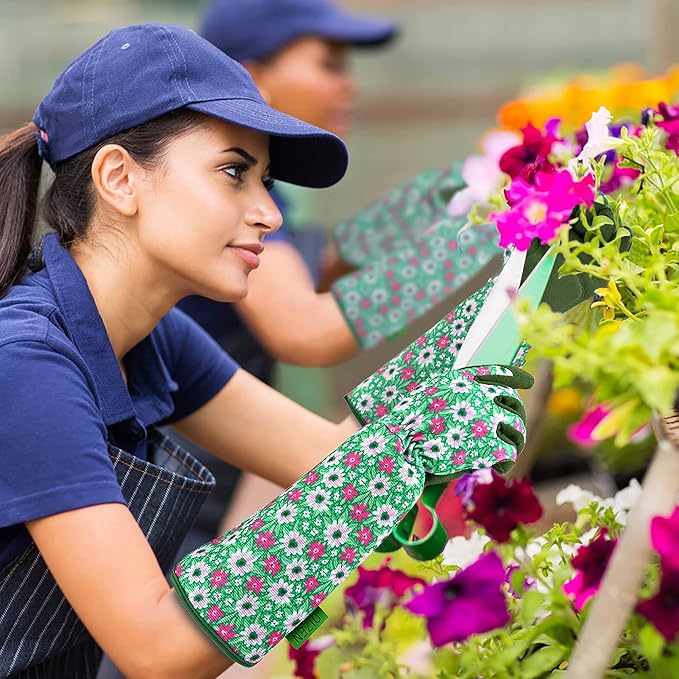 Gardening Gloves for Women, 1 Pair of OIZEN Long Sleeve Thorn Proof Garden Gloves for yard, Gardening Gifts for Women (Large)