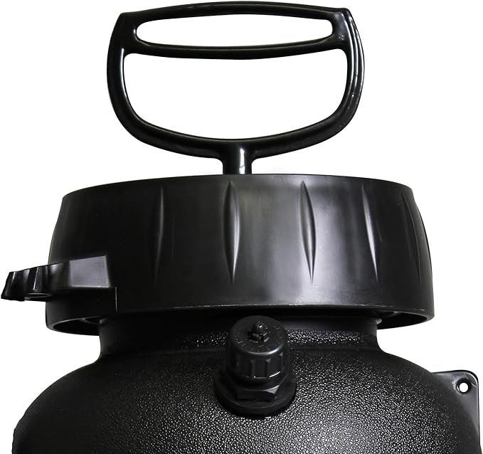 Chapin 22090XP Industrial 3-Gallon Poly Heavy-Duty Sprayer for Solvents, Pesticides, Herbicides and Fertilizers, 3-Gallon (1 Sprayer/Package)