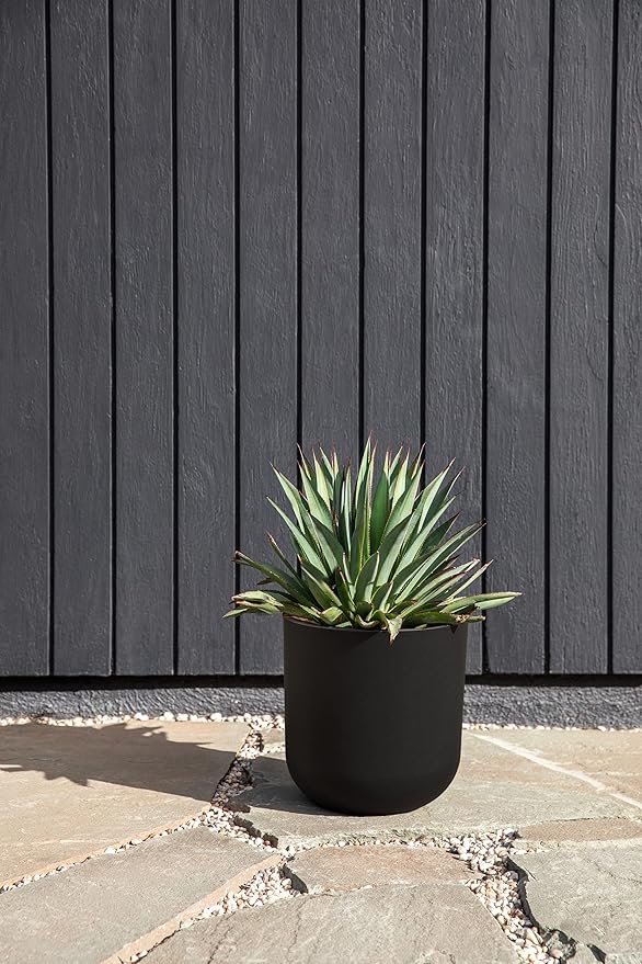 Veradek Round Black Plastic Planter Pots for Indoor/Outdoor Garden Use, with Drainage Holes, Suitable for Small to Large Succulent Plants, Flowers, Modern Interior Plants