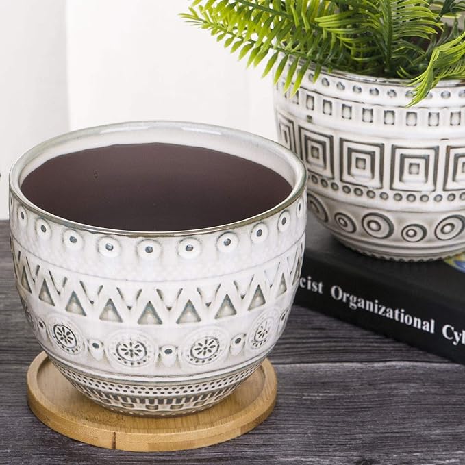 VanEnjoy 5.6 inch Large Round Bohemian Style Ceramic Planter, Geometry Engrave Off White Brown Succulent Planter Flower Pot, Indoor Outdoor Decorative Planter