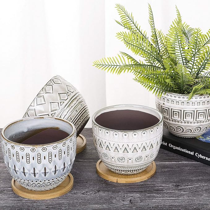 VanEnjoy 5.5 inch Large Round Bohemian Style Ceramic Planter, Geometry Engrave Off White Brown Succulent Planter Flower Pot - Indoor Outdoor Decorative Planter