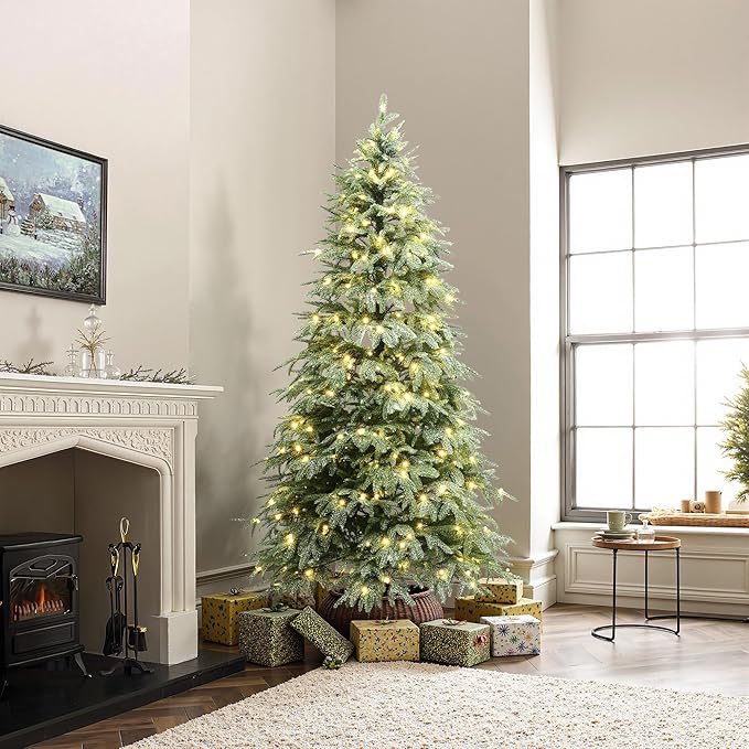 LuxenHome 6.5FT Prelit Christmas Tree with Lights, Green Flocked Artificial Christmas Tree with 350 LED Lights, 688 PE Branch Tips, Plug-in Prelit Pine Tree Indoor, Outdoor Holiday Décor