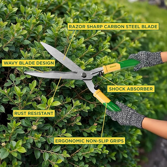 Miracle-Gro 18 in. Wavy Blade Hedge Shears – Lawn and Yard Tool with Sharp Carbon Steel Blades for Trimming Borders, Shaping Bushes, and Shaping/Trimming Hedges, Shrubs