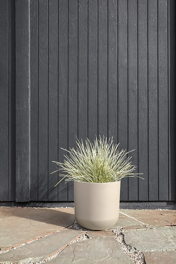 Veradek Round Lima Plastic Planter Pots for Indoor/Outdoor Garden Use, Sand Color, 5 Year Warranty