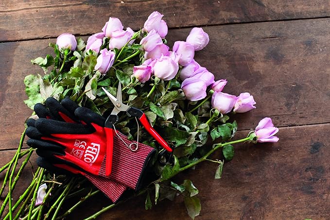 Felco F321 Pruning Snips – 7" Swiss-Made Garden Clippers with Curved Blade & Rounded Tip | Pruning Shears for Gardening | Garden Snips and Pruners with Carbon Steel Blade, Sap Groove