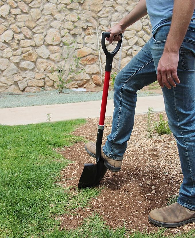 TABOR TOOLS Shovel with Rounded Blade and Comfortable D Grip 31 Inch Fiberglass Handle, Digging Spade. J201A. (D Handle, Round Blade)